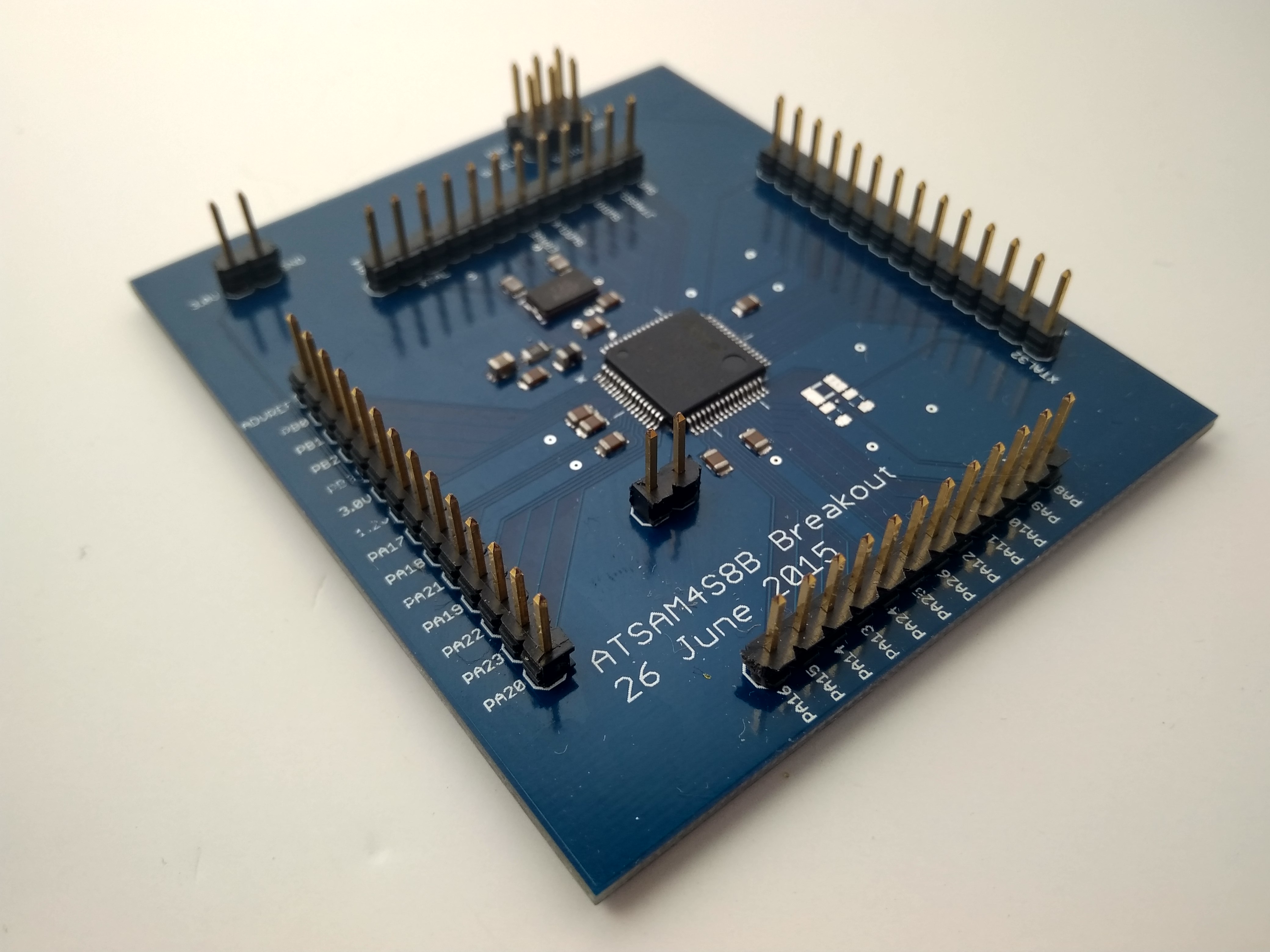 ATSAM4S8B breakout